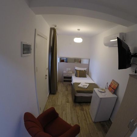 Yakamoz Otel Urla Exterior photo