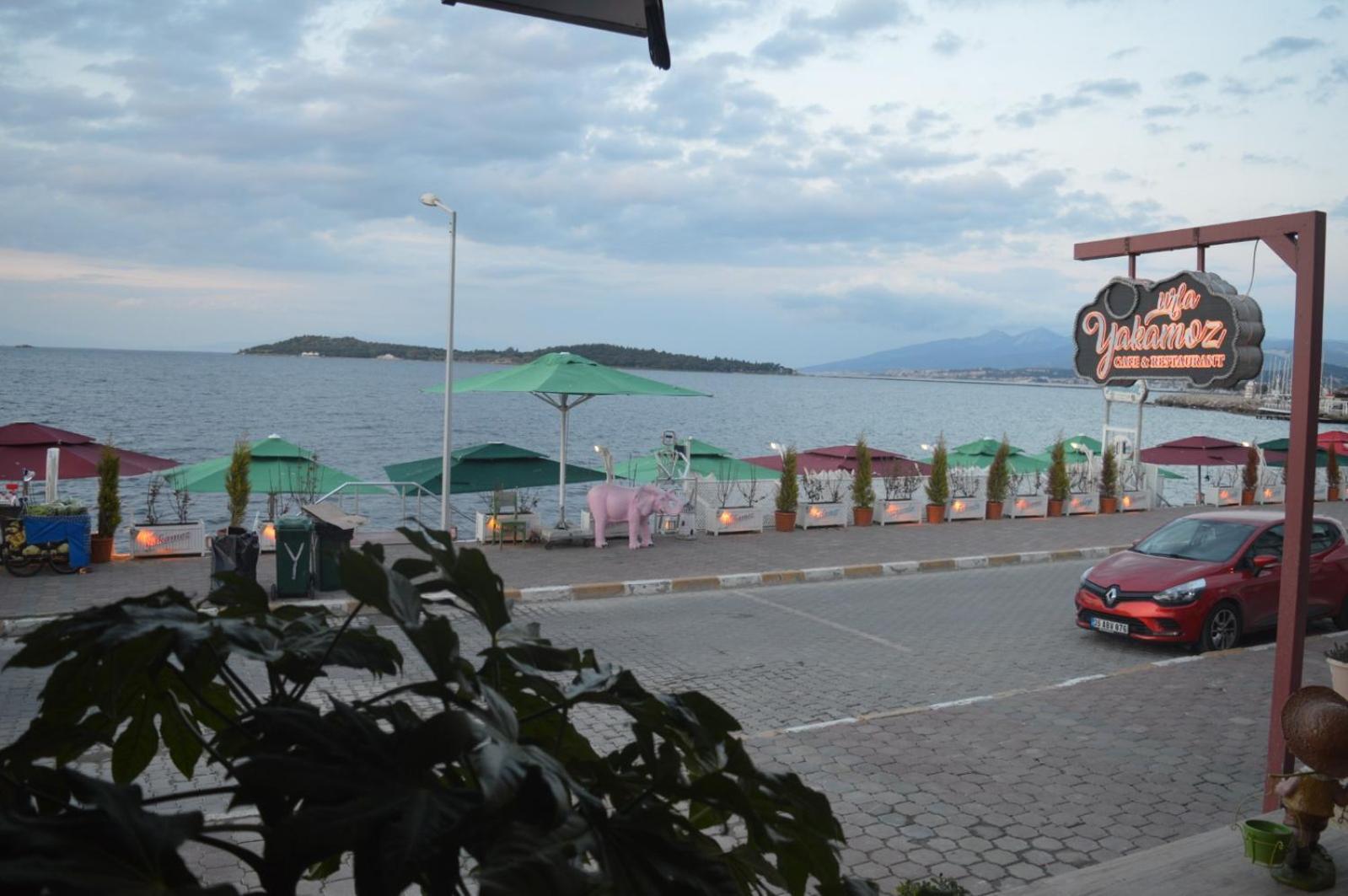 Yakamoz Otel Urla Exterior photo